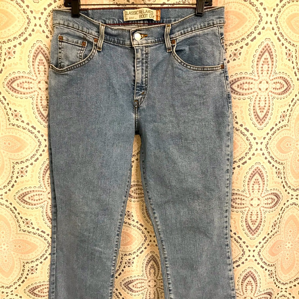 Levi’s 550 classic Relaxed Boot Cut Jean
